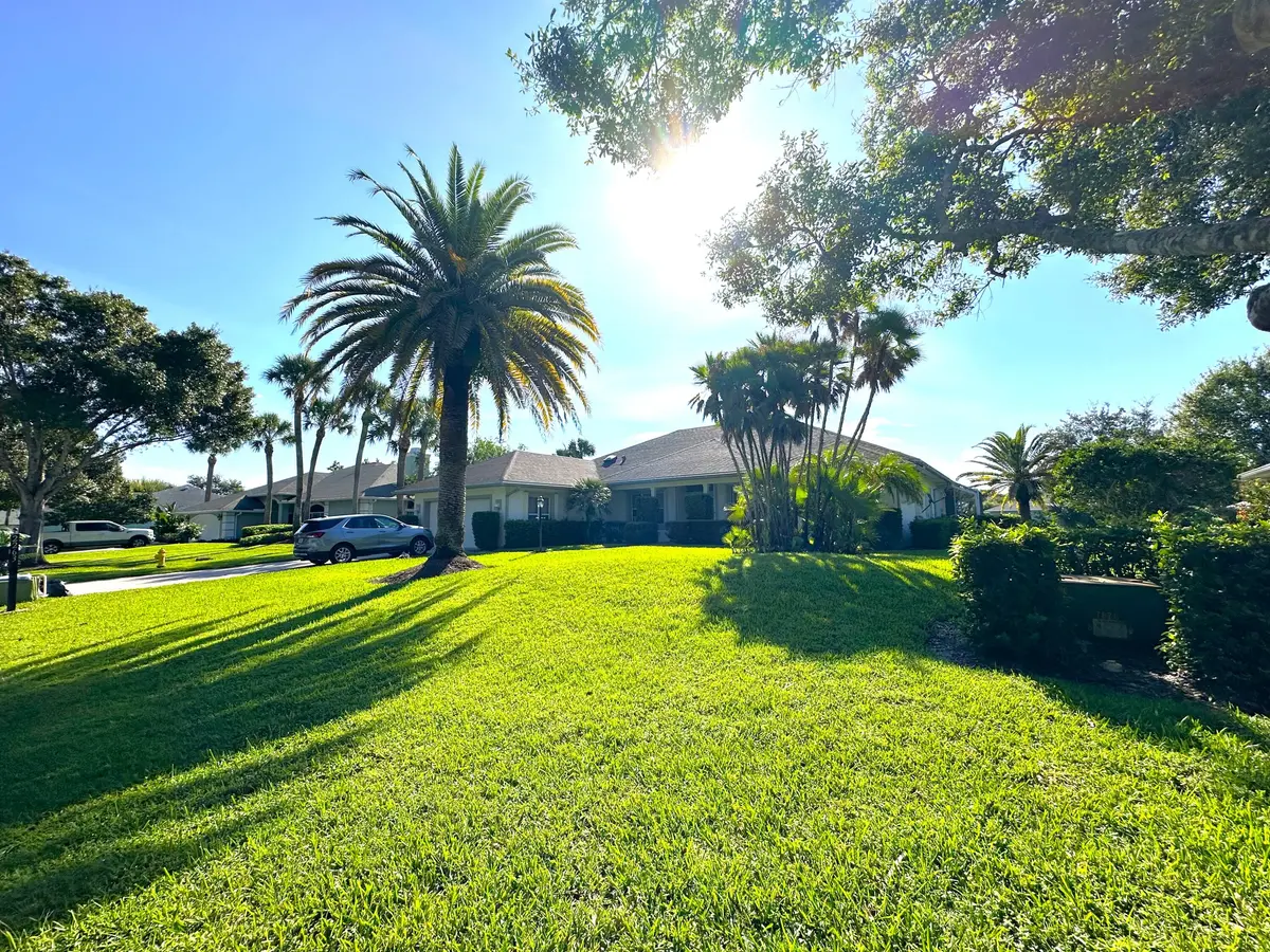 Front of House at 2263 SW DANFORTH Circle, Palm City