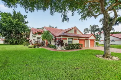 7573 Lexington Club Boulevard A, Delray Beach – Villa for sale