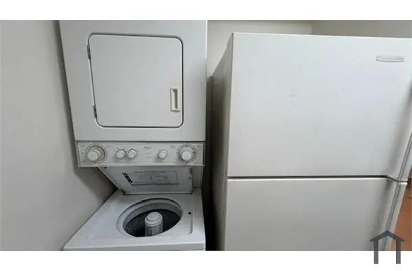 Stackable Washer:Dryer at 819 TWIN LAKES Drive 31-C, Coral Springs