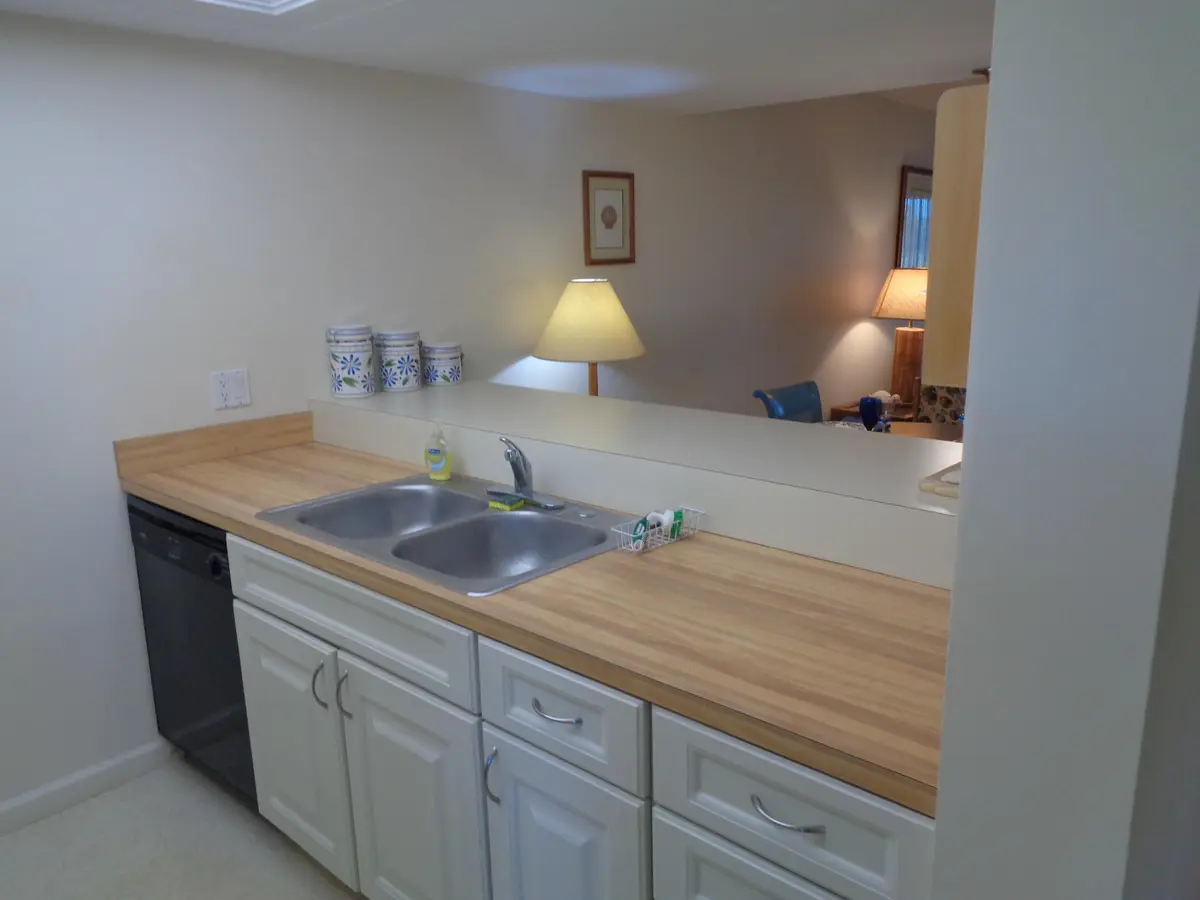 DSC00041 at 5527 NE GULFSTREAM Way, Hutchinson Island