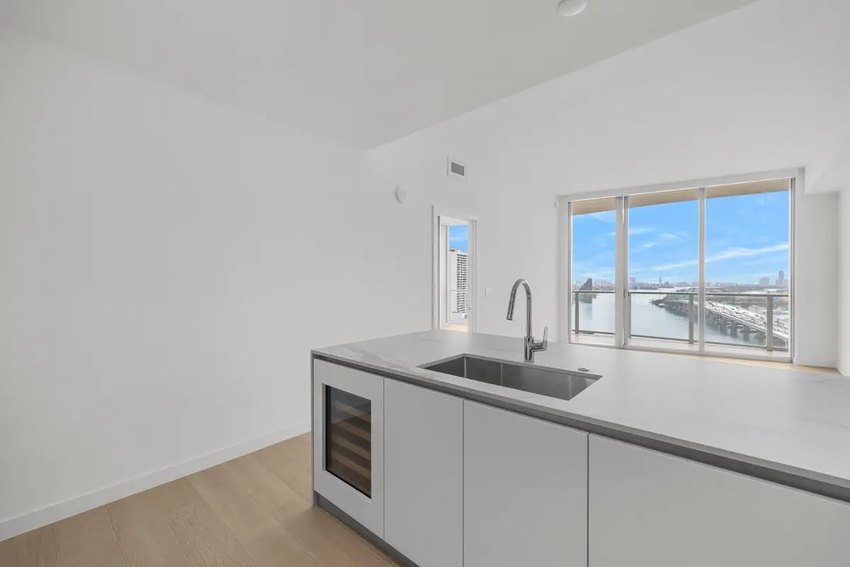 1400 Biscayne Boulevard 1904, Miami, FL – photo 4