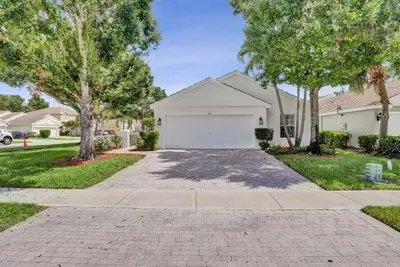 106 HAMILTON Terrace, Royal Palm Beach – Single Family Residence for sale