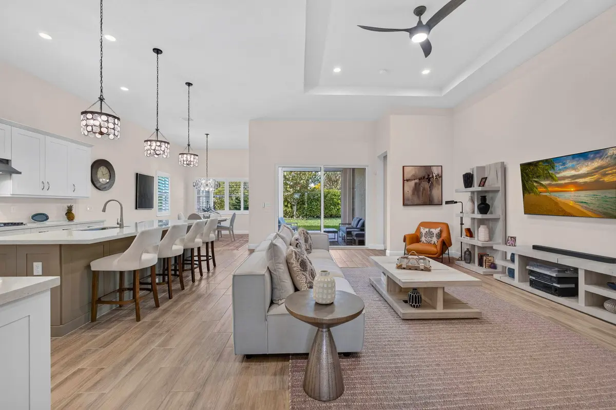 Great Room at 12424 Hammock Way, Palm Beach Gardens