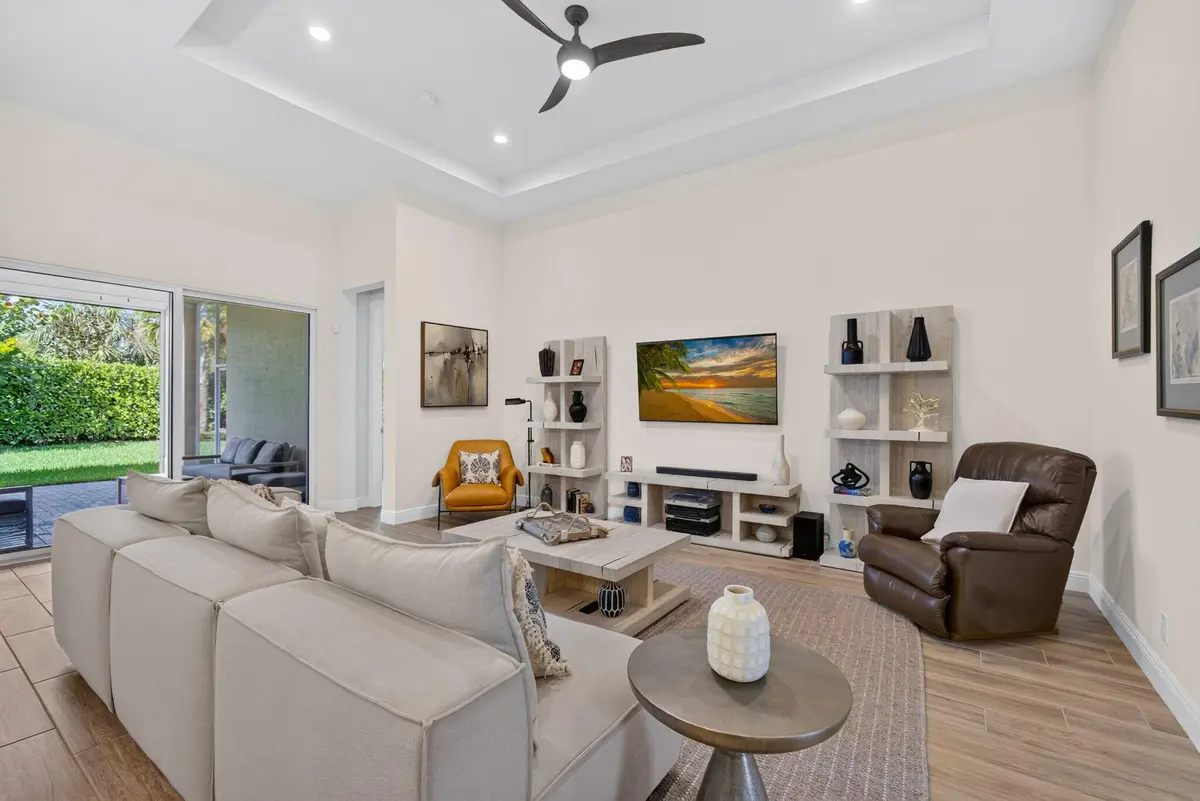 Great Room at 12424 Hammock Way, Palm Beach Gardens