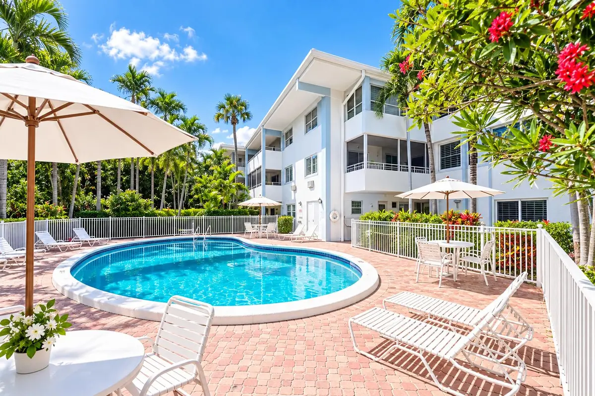 Pool at 1000 SE 4th Street 206, Fort Lauderdale