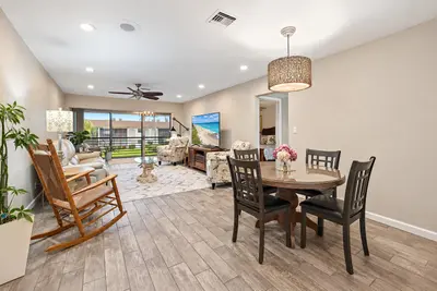 755 Saturn Street E203, Jupiter – Condominium for sale