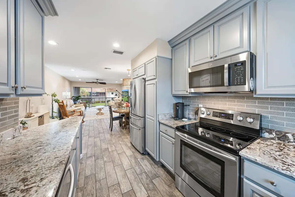 755 Saturn St e203-8 at 755 Saturn Street E203, Jupiter