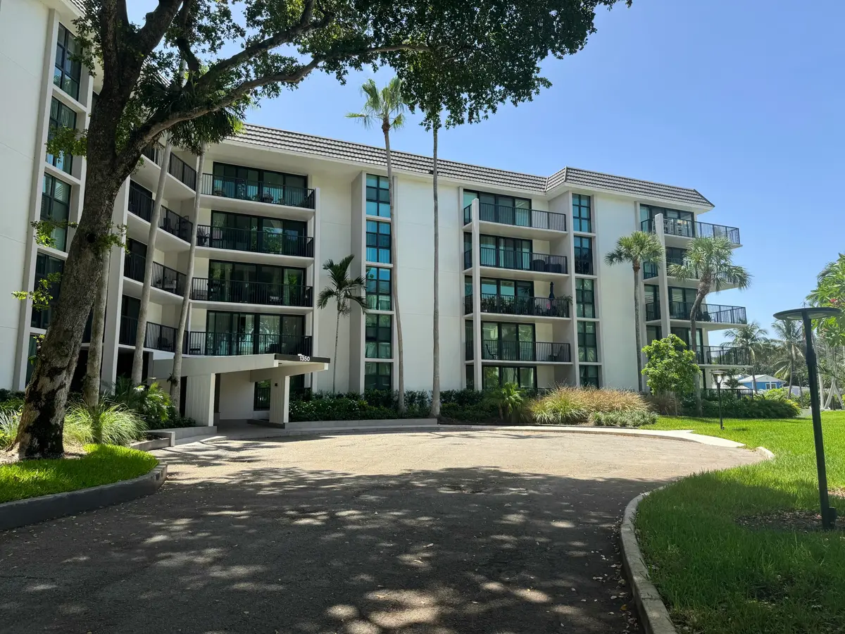 IMG_1590 at 1350 RIVER REACH Drive 106, Fort Lauderdale