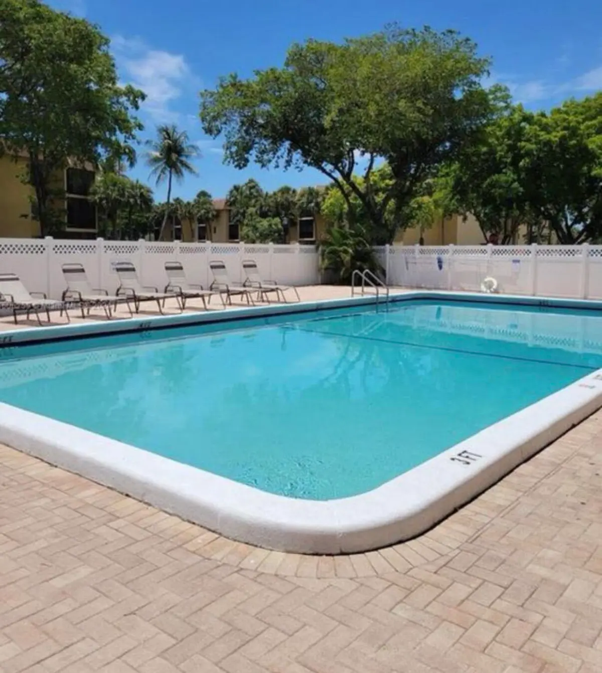 IMG_2642 at 480 NW 20th Street 2120, Boca Raton
