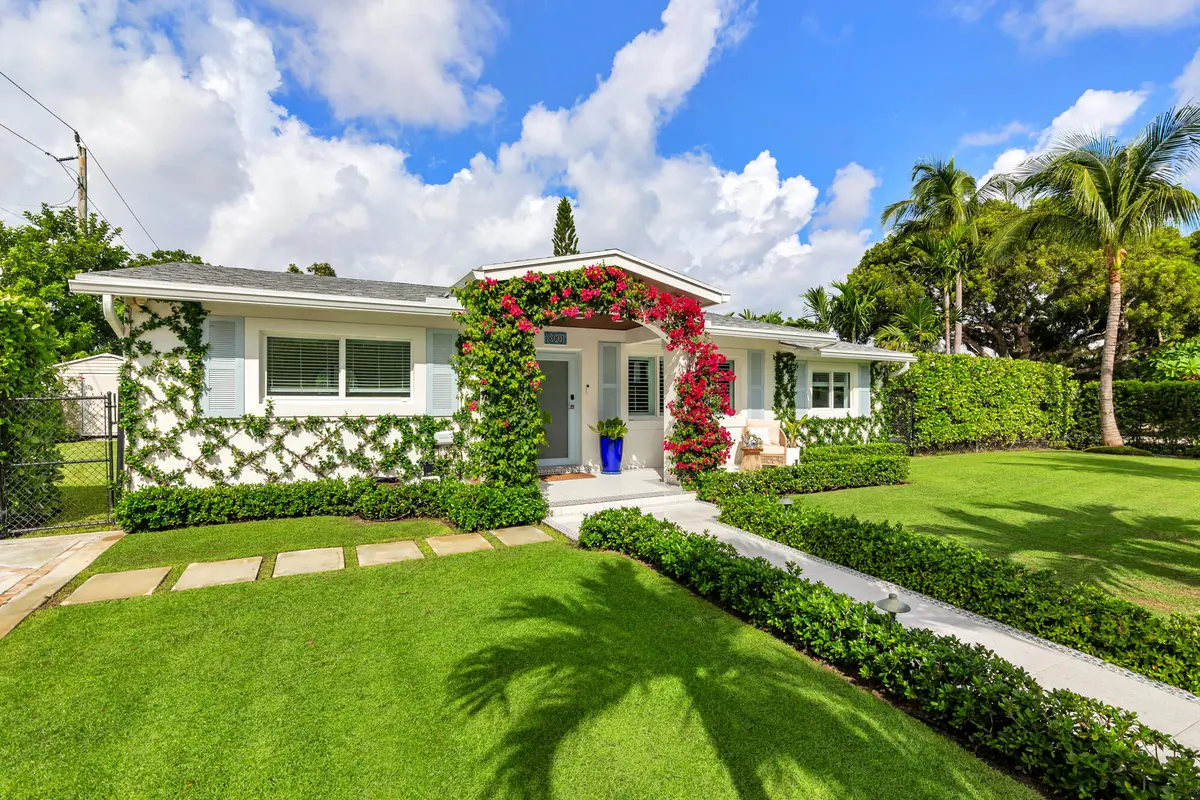 Front at 8001 Arlington Place, West Palm Beach