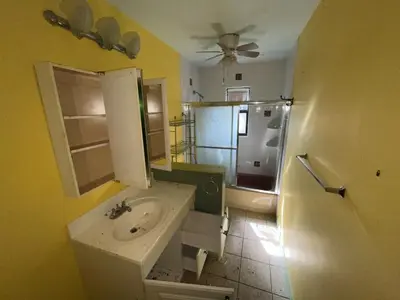 2562 SE Petit Lane, Port St. Lucie – Single Family Residence for sale