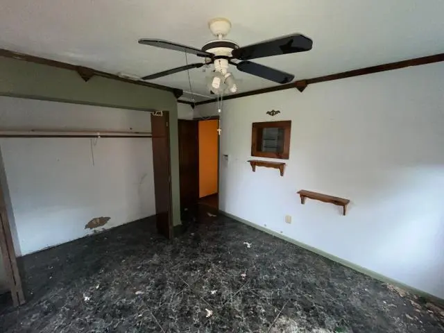 bed 2 at 2562 SE Petit Lane, Port St. Lucie