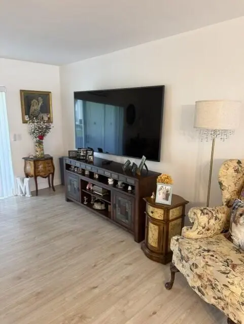 MA18 at 105 Oxford 600, West Palm Beach
