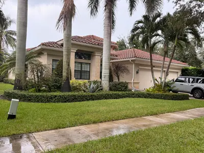 8401 Eagleville Avenue, Delray Beach – Single Family Residence for sale