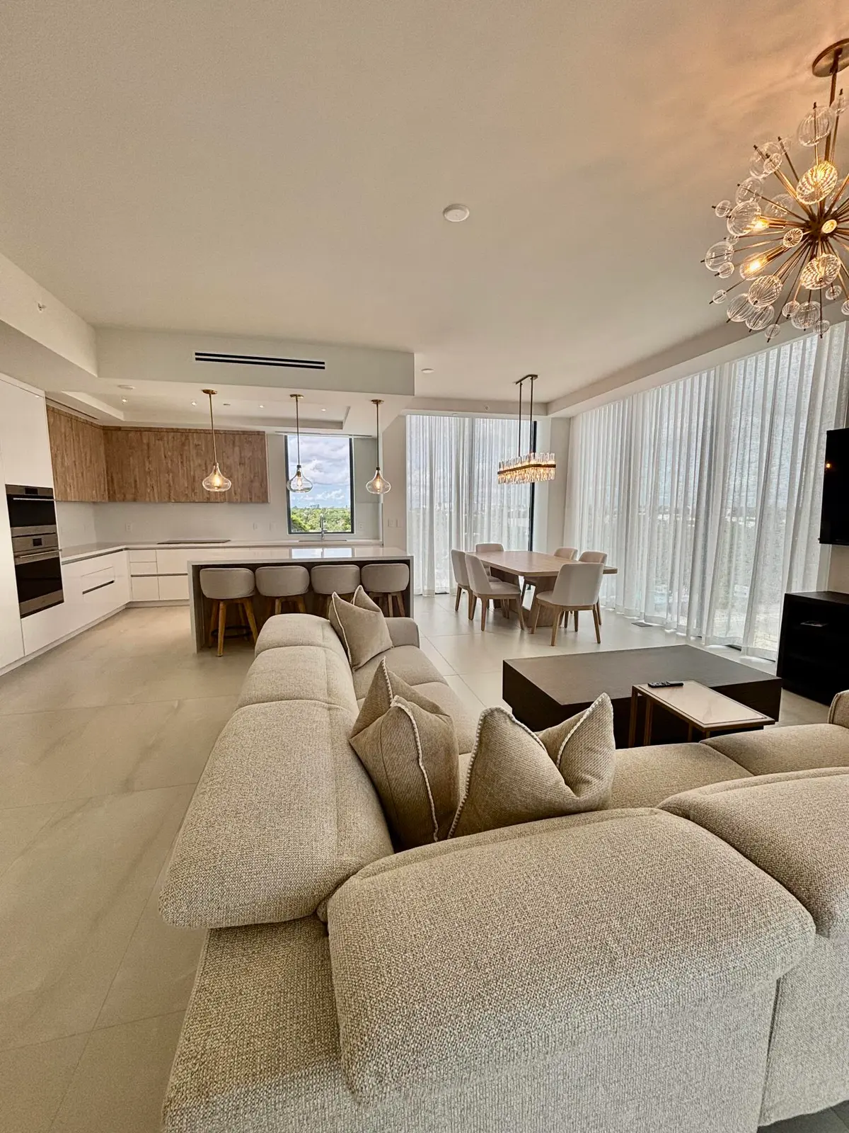 IMG_8226 at 305 BRINY Avenue 406, Pompano Beach