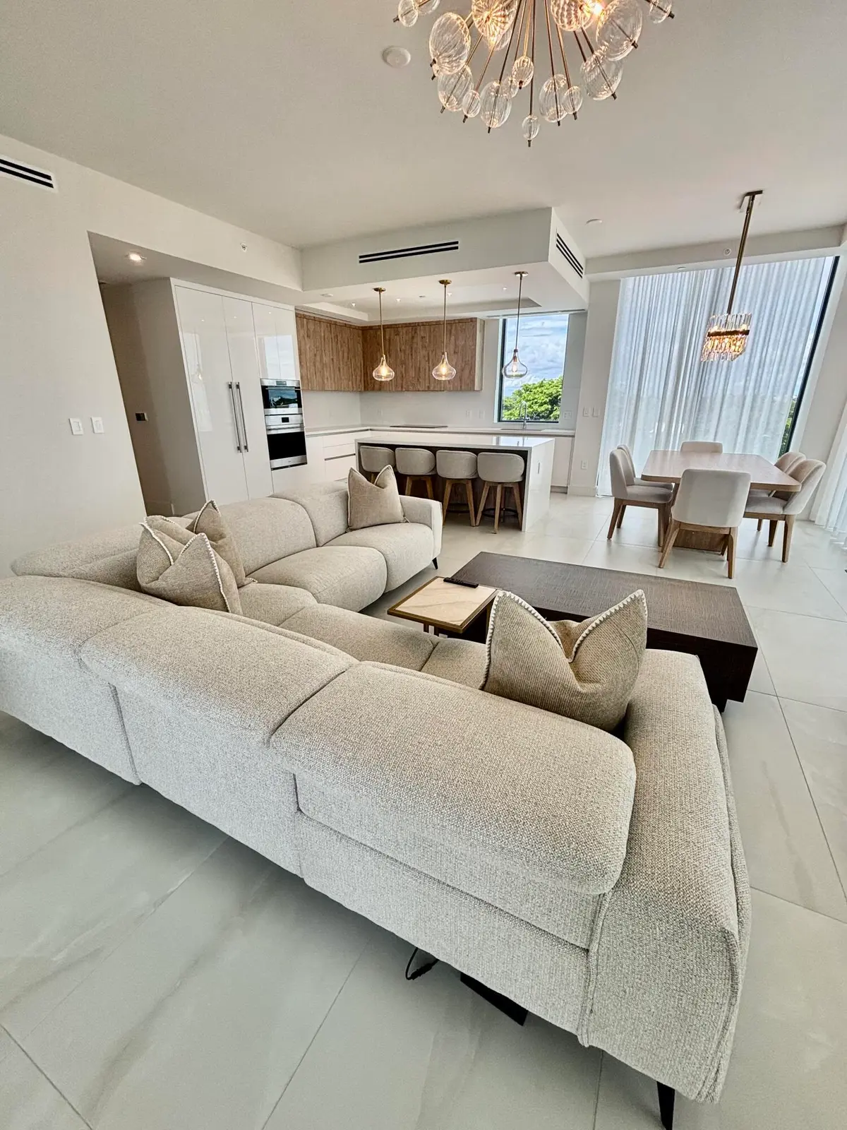 IMG_8225 at 305 BRINY Avenue 406, Pompano Beach