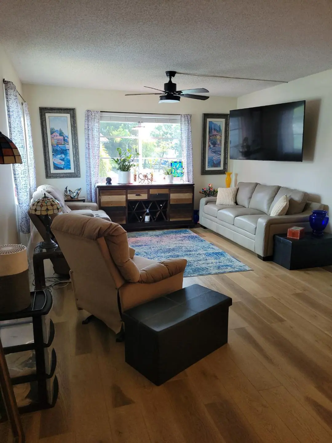 liv 2 at 669 W OAKLAND PARK Boulevard 218B, Oakland Park