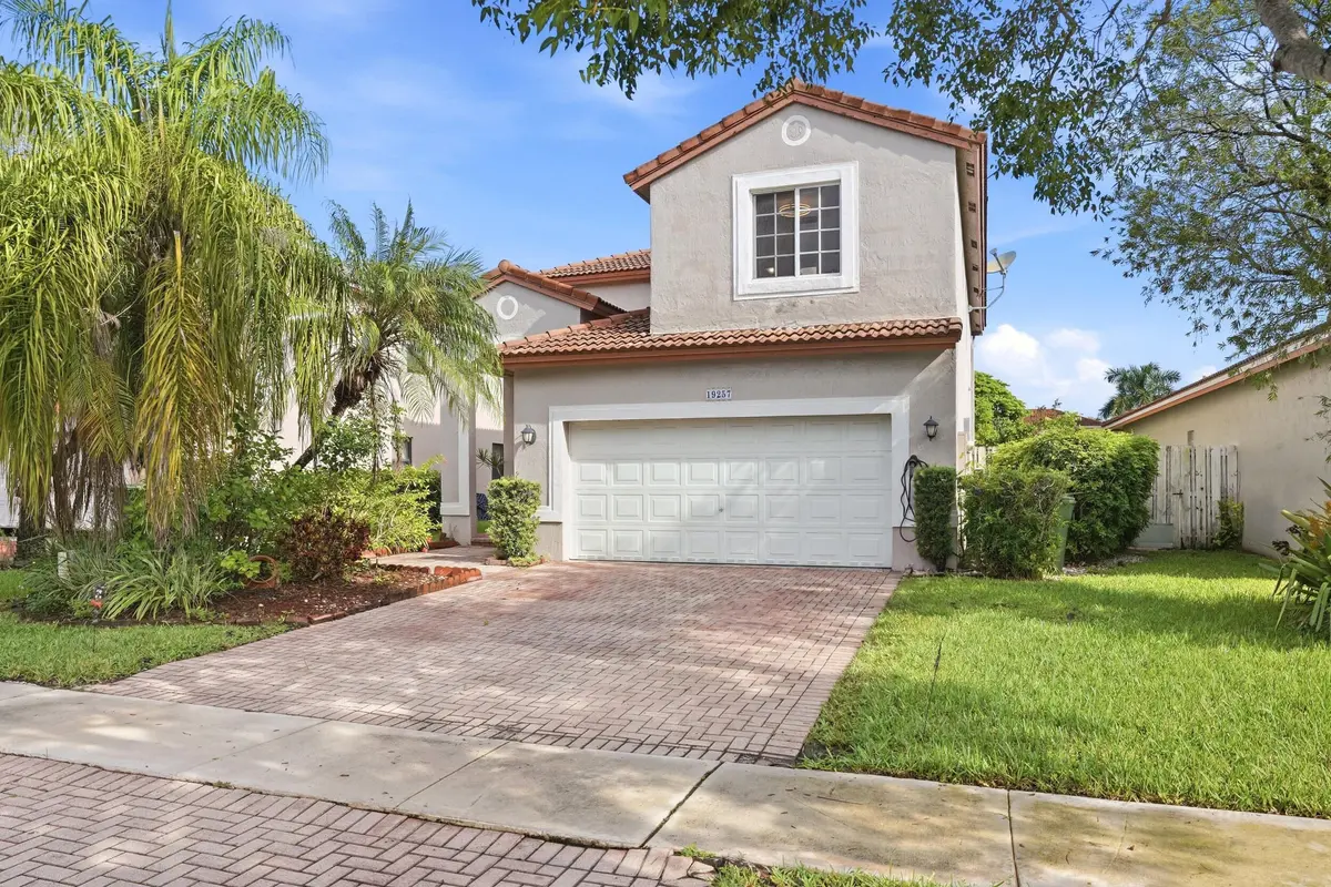 19257 NW 14th Street, Pembroke Pines, FL – photo 1
