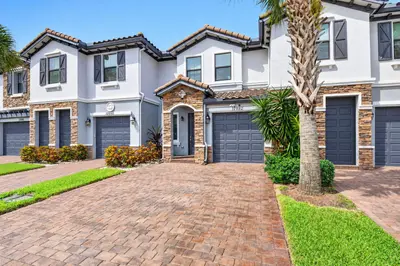 12992 Anthorne Lane, Boynton Beach – Townhouse for sale