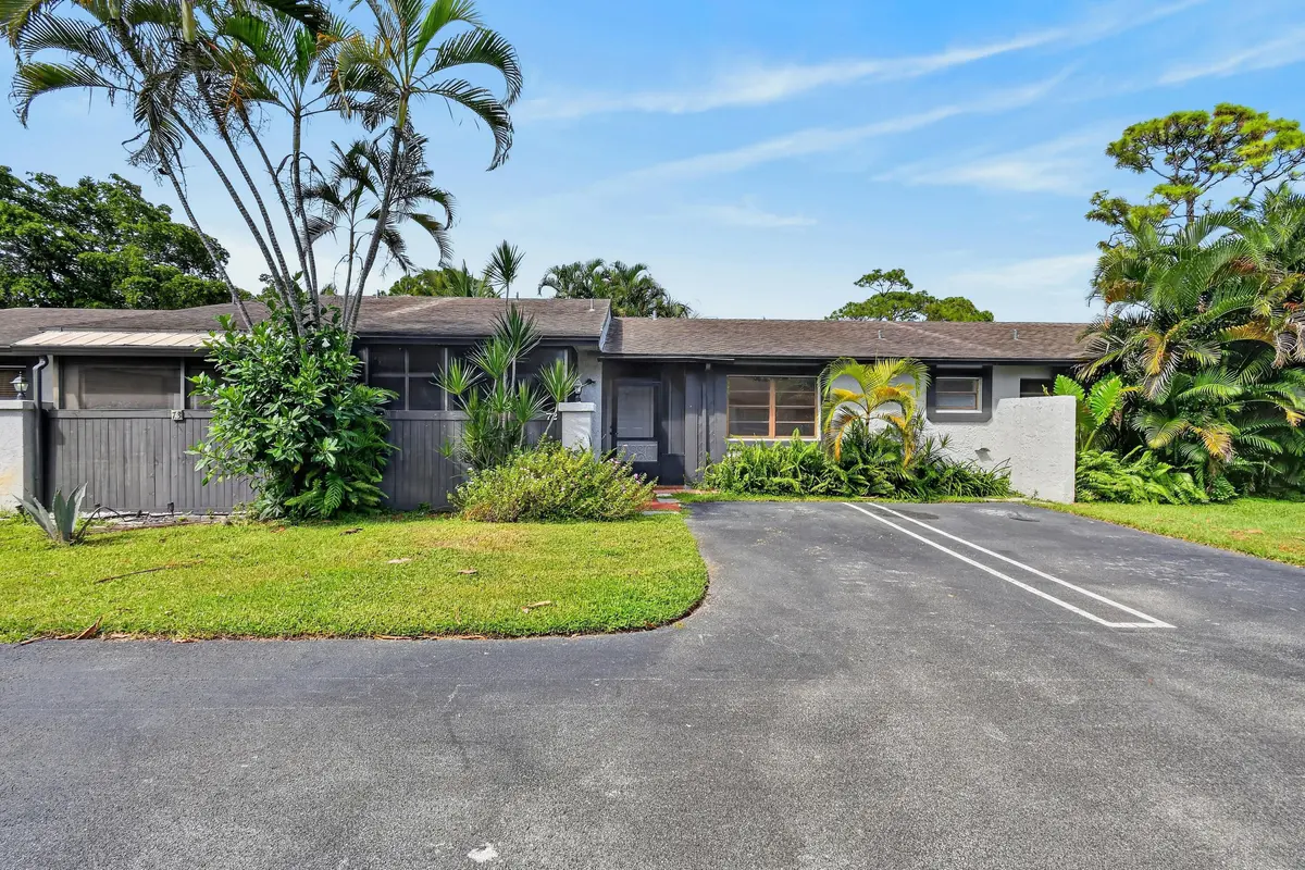 Front of Structure at 72 CONASKONK Circle, Royal Palm Beach