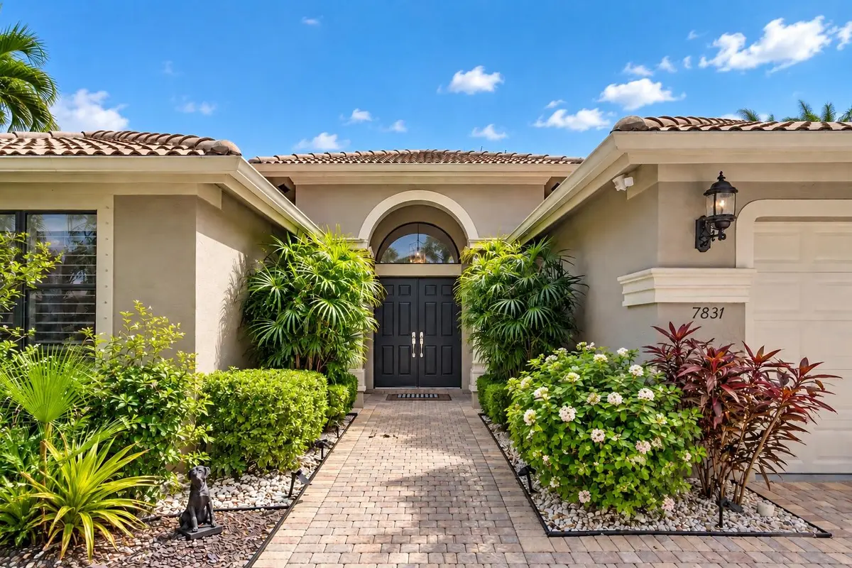 Entry at 7831 Via Grande, Boynton Beach