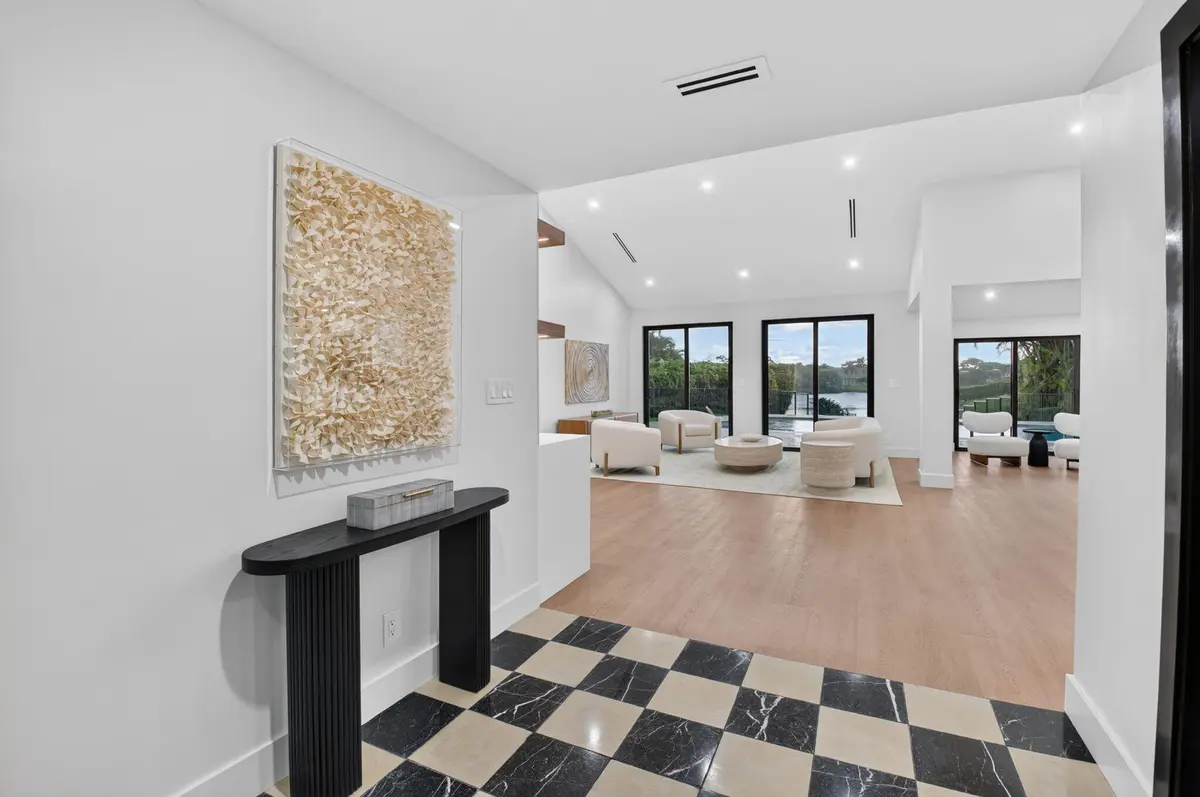 Foyer at 5107 PINEVIEW Circle, Delray Beach