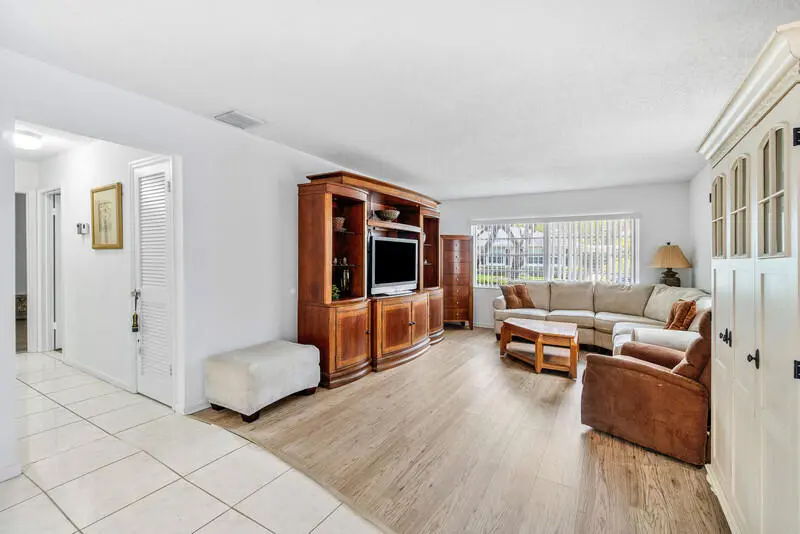 BB9 at 10116 S 44TH Avenue 328, Boynton Beach