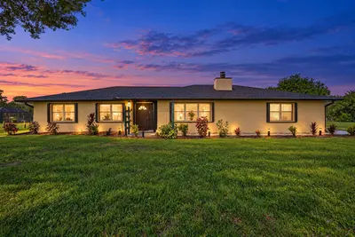2525 S FFA Road, Fort Pierce – Single Family Residence for sale