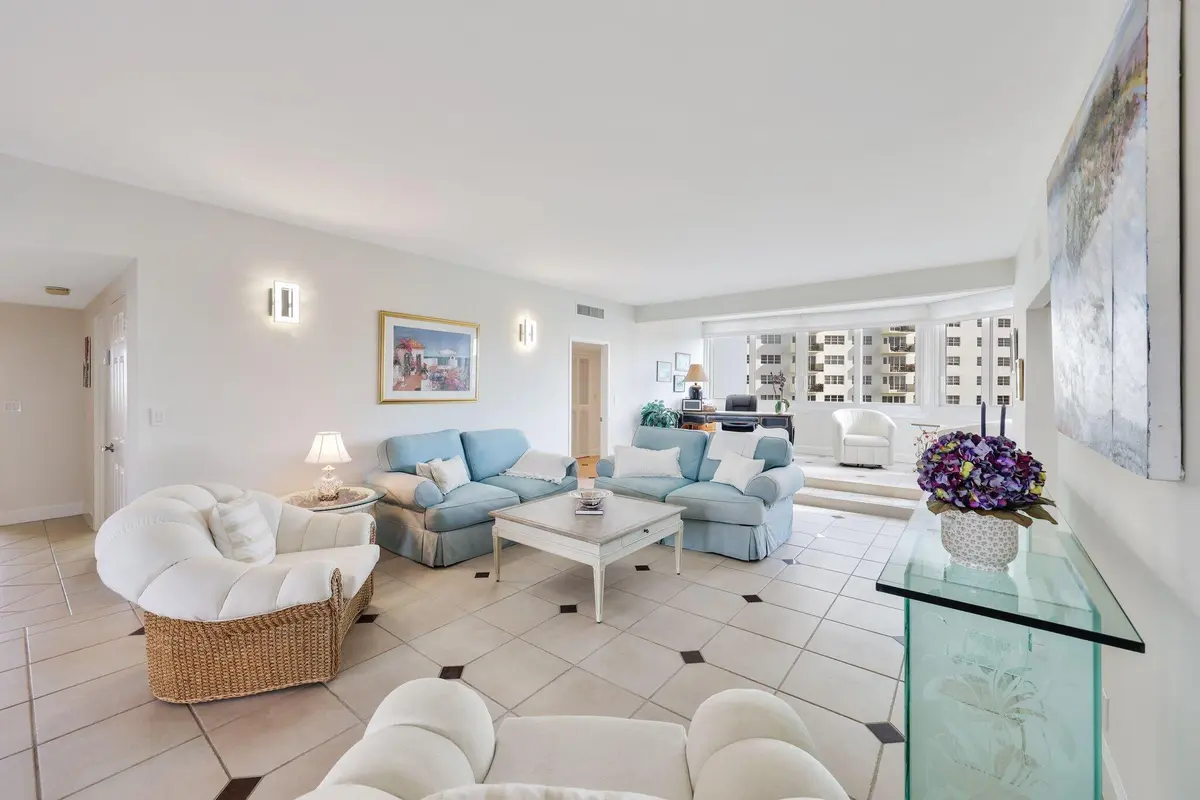 333 Sunset Dr - 4.jpg-SMALL at 333 SUNSET Drive 501, Fort Lauderdale