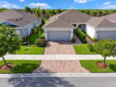 13249 SW VERMILLION Circle, Port St. Lucie – Villa for sale