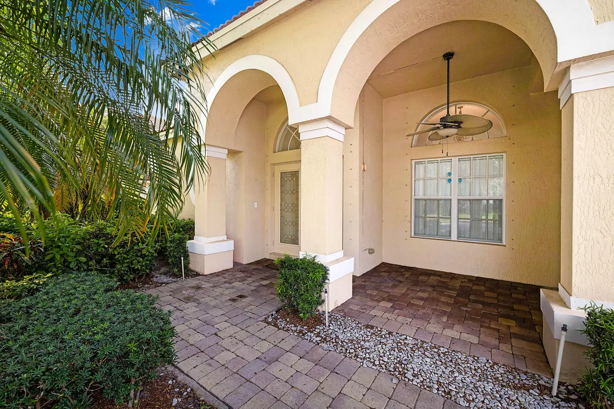 Entrance at 3626 E HAMILTON Key, West Palm Beach