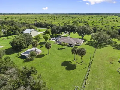 2525 S FFA Road, Fort Pierce – Single Family Residence for sale