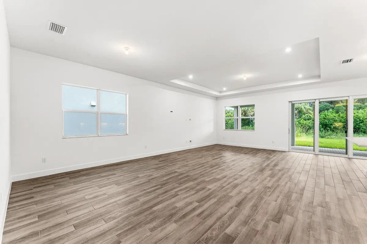 US_SEF_MERIDIAN_LOT 147_DINING at 14174 SW Artesia Drive, Port St. Lucie