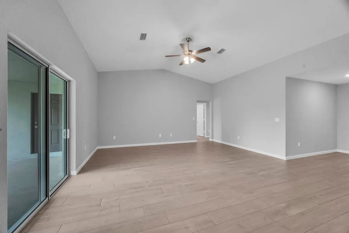 Z63_2434 at 1875 SW Lennox Street, Port St. Lucie