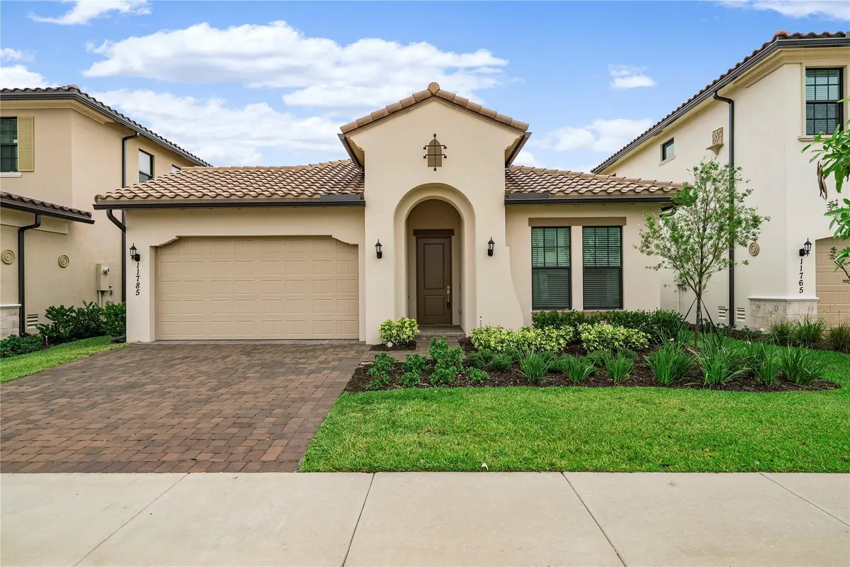 Photo 2 at 11785 S WATERWAY Circle, Parkland