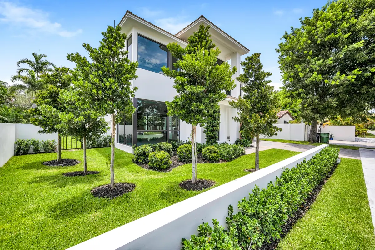 445 NE 11TH AVE-2 at 445 NE 11TH Avenue, Fort Lauderdale