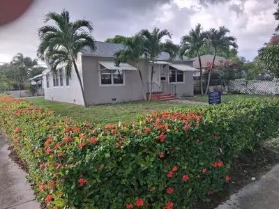 5815 Garden Avenue, West Palm Beach – Single Family Residence for sale