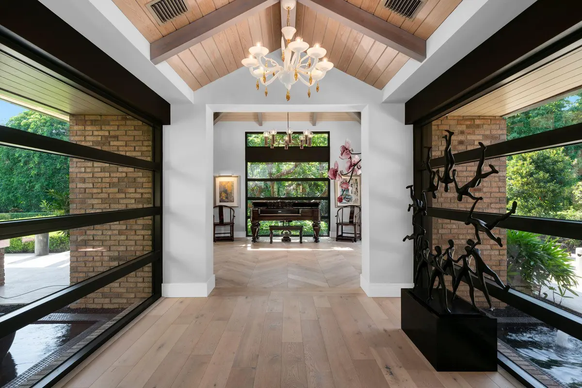 Foyer at 3 PEACOCK Lane, Village of Golf