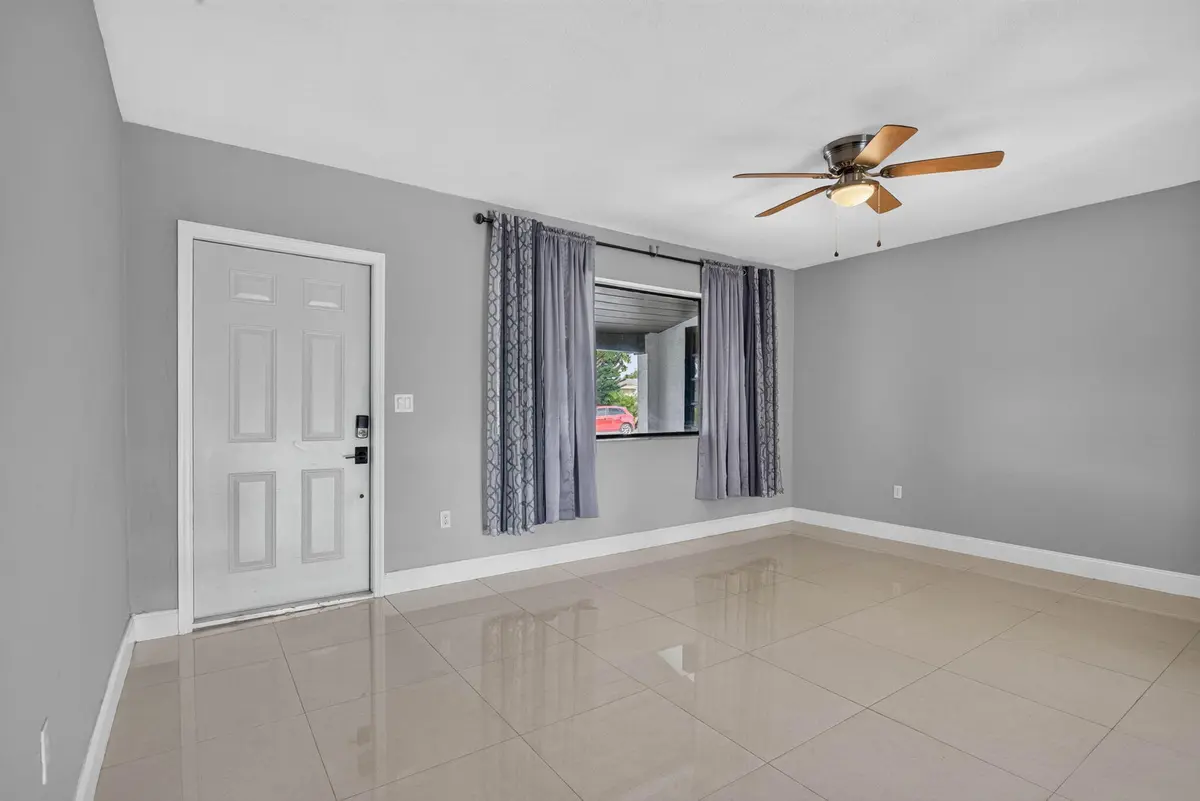 11-web-or-mls-7571-11 at 7571 LASALLE Boulevard, Miramar