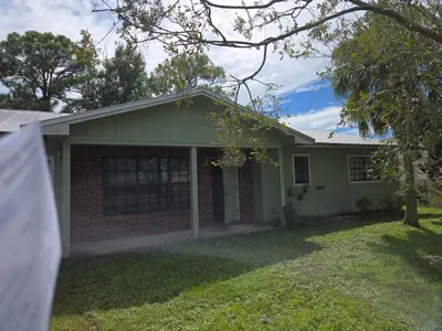 761 NW BAYSHORE Boulevard, Port St. Lucie – Single Family Residence for sale
