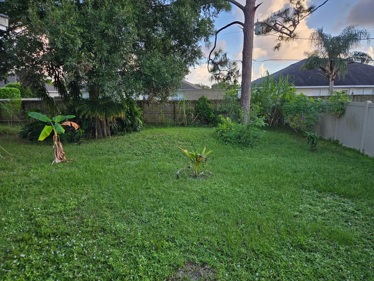 20251008_181255 at 761 NW BAYSHORE Boulevard, Port St. Lucie