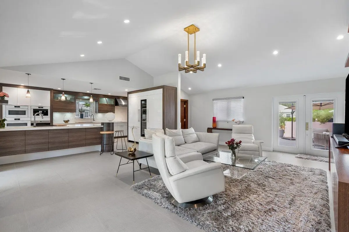 Interior living area at 4582 Sanderling Circle, Boynton Beach