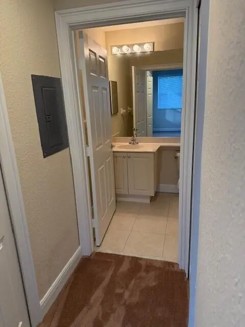 Bath 2 at 4530 PGA Boulevard 205, Palm Beach Gardens