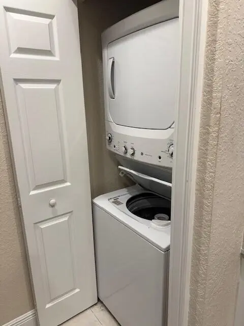 Laundry at 4530 PGA Boulevard 205, Palm Beach Gardens