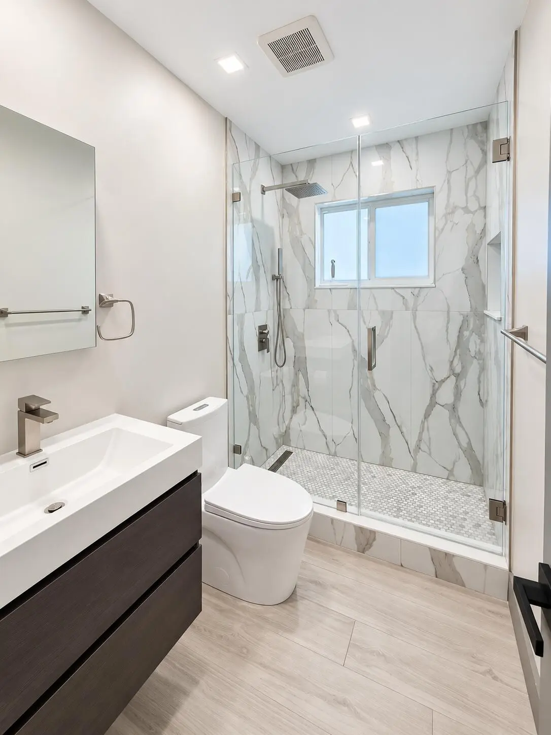 Bathroom at 1402 NE 2nd Avenue, Fort Lauderdale