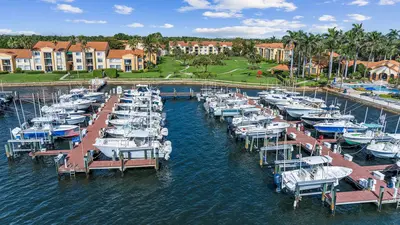 103 Yacht Club Way 104, Hypoluxo – Townhouse for rent