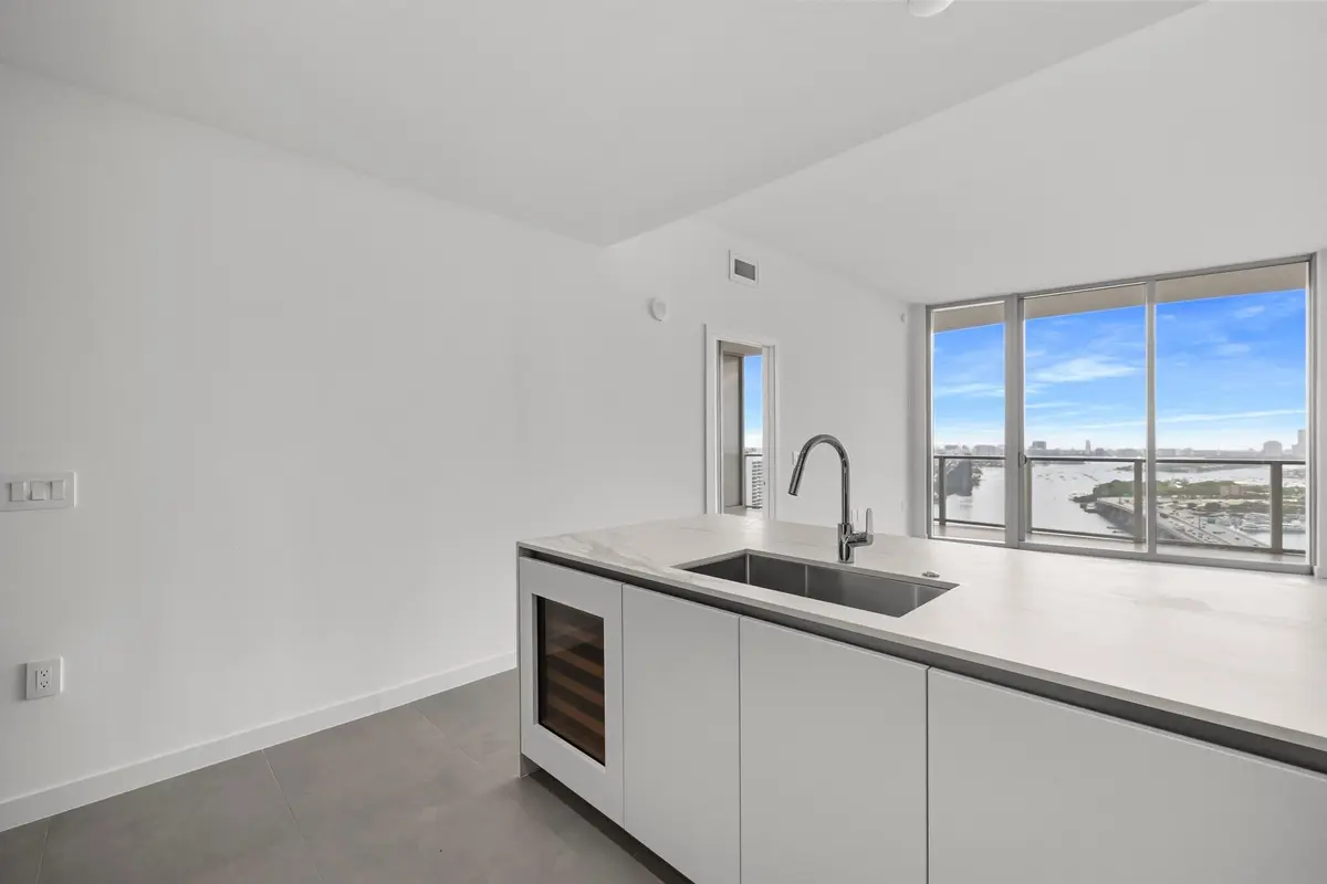 1400 Biscayne Boulevard 3204, Miami, FL – photo 7