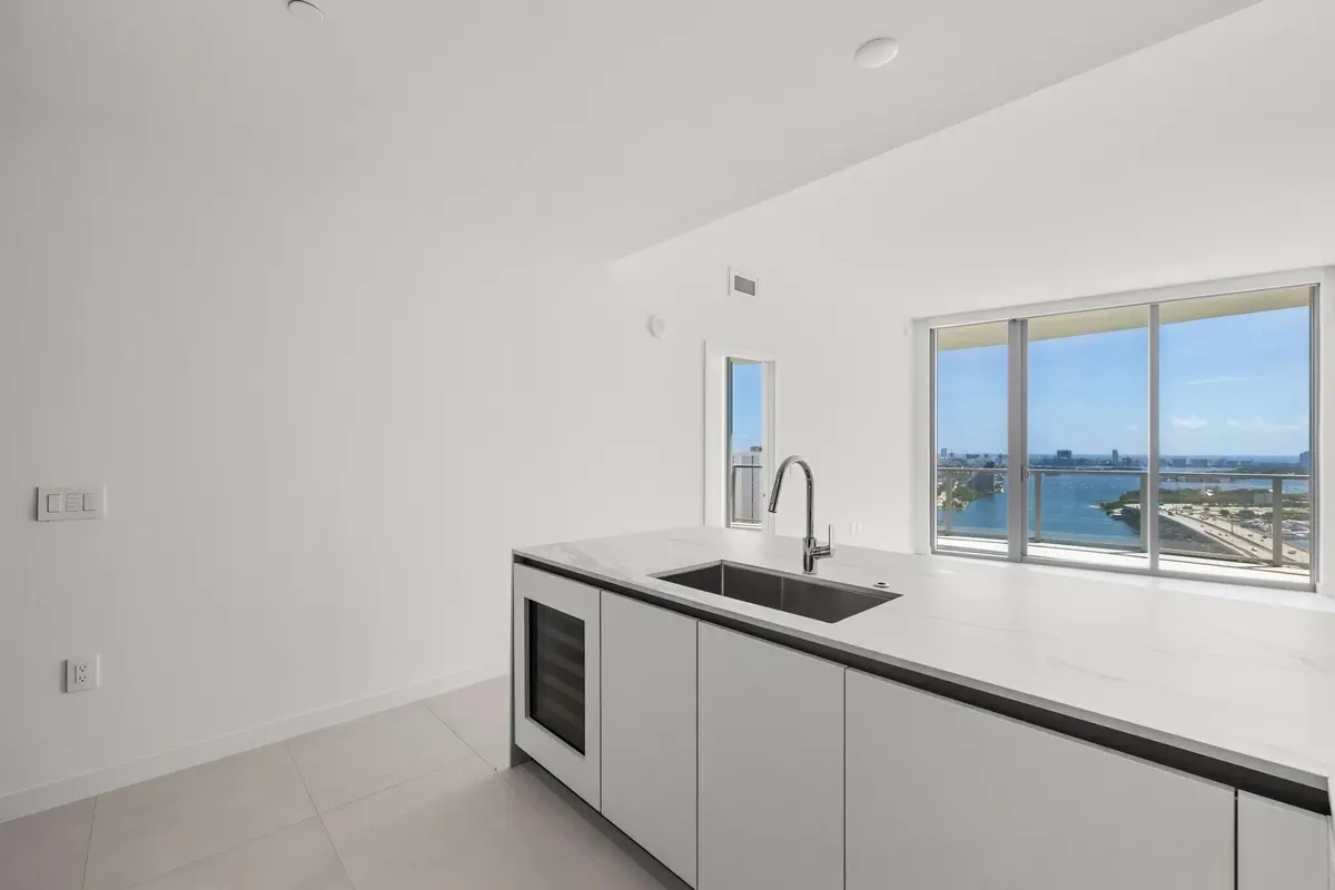 1400 Biscayne Boulevard 2904, Miami, FL – photo 6