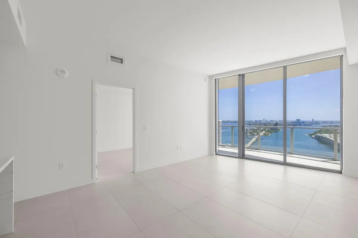 1400 Biscayne Boulevard 2904, Miami, FL – photo 8