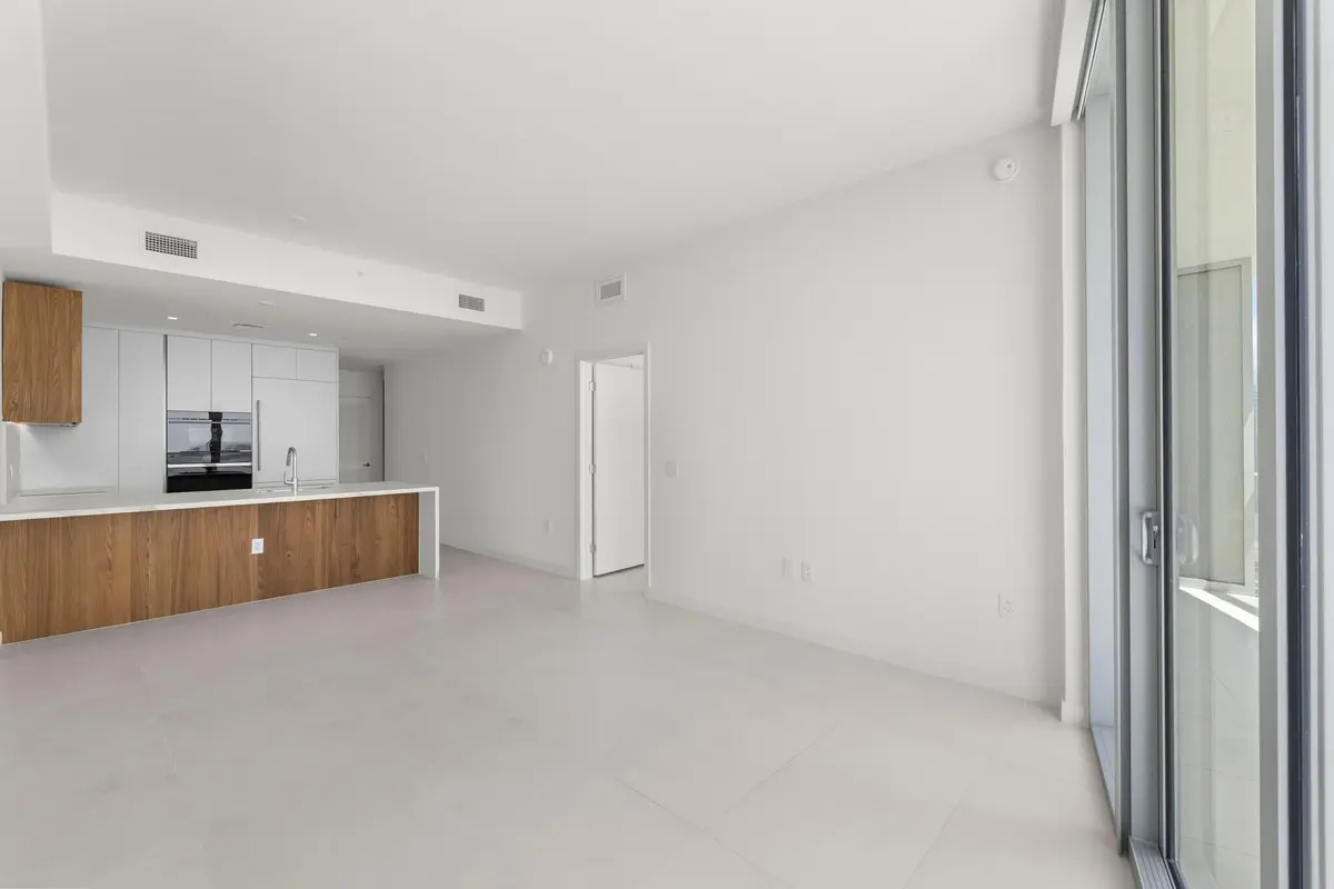 1400 Biscayne Boulevard 2904, Miami, FL – photo 7